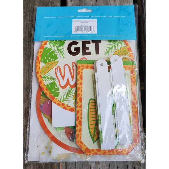 Jungle Party Deluxe Party Kit Get Wild Theme Birthday Celebration - Picture 3 of 3